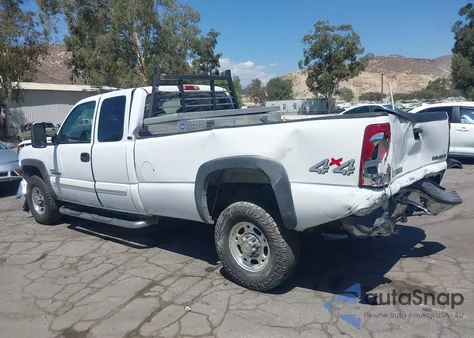 2003 Chevrolet Silverado 2500Hd Ls z USA, uszkodzony, nr VIN 1GCHK29173E152224